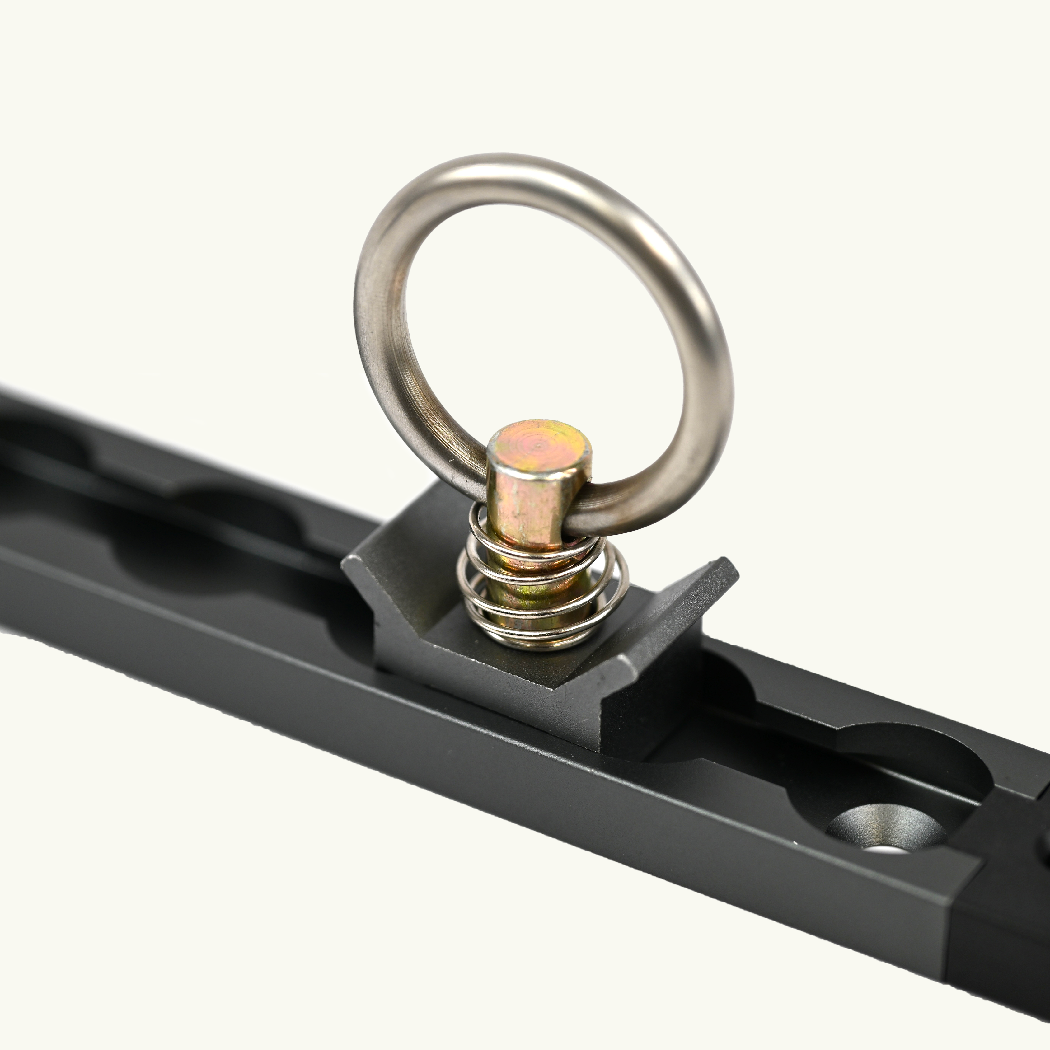 Venture L-Track Adjustable Single Stud with Stainless Steel Ring (4 Pack)