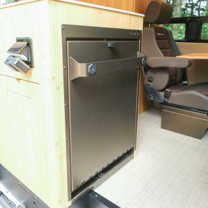 Tetravan Folding Shower 2.1 with Magnetic Zipped Curtain