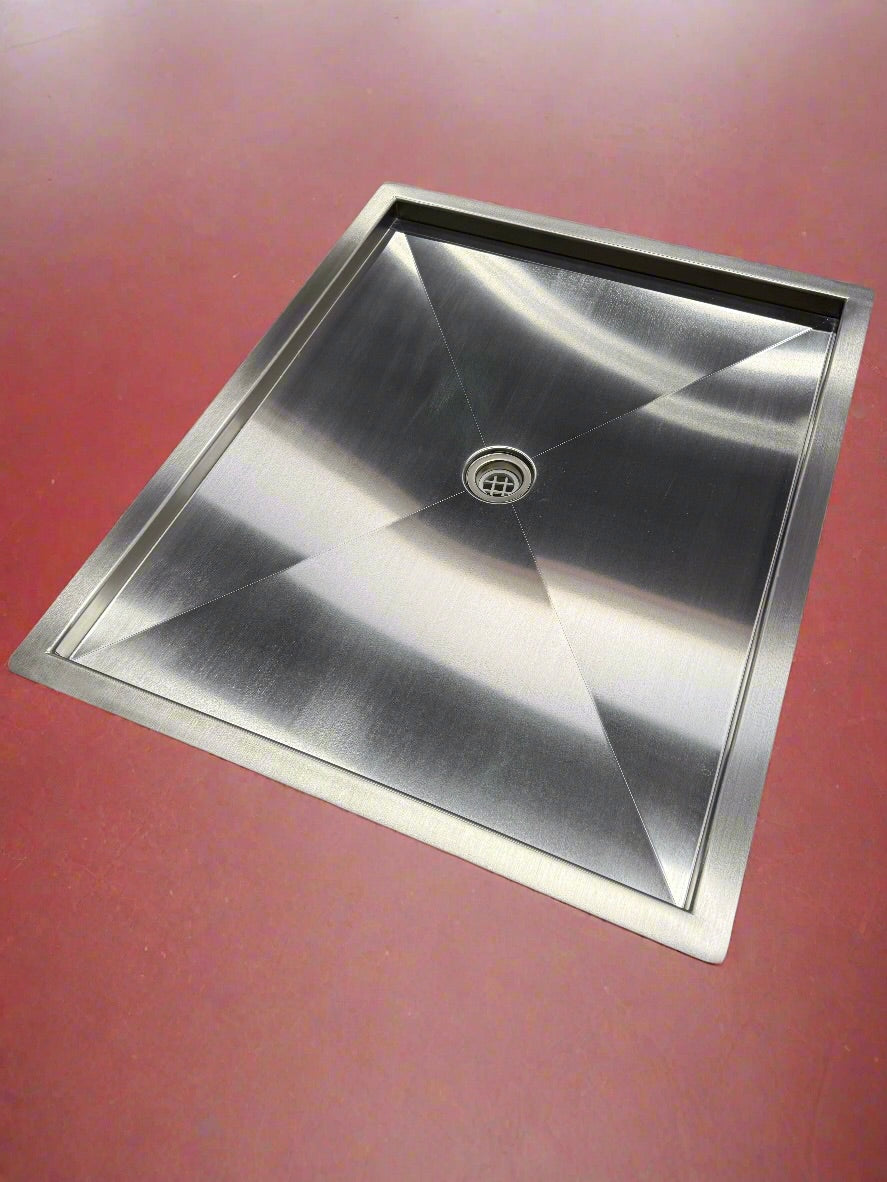 Tetravan In-Floor Shower Pan Stainless Steel