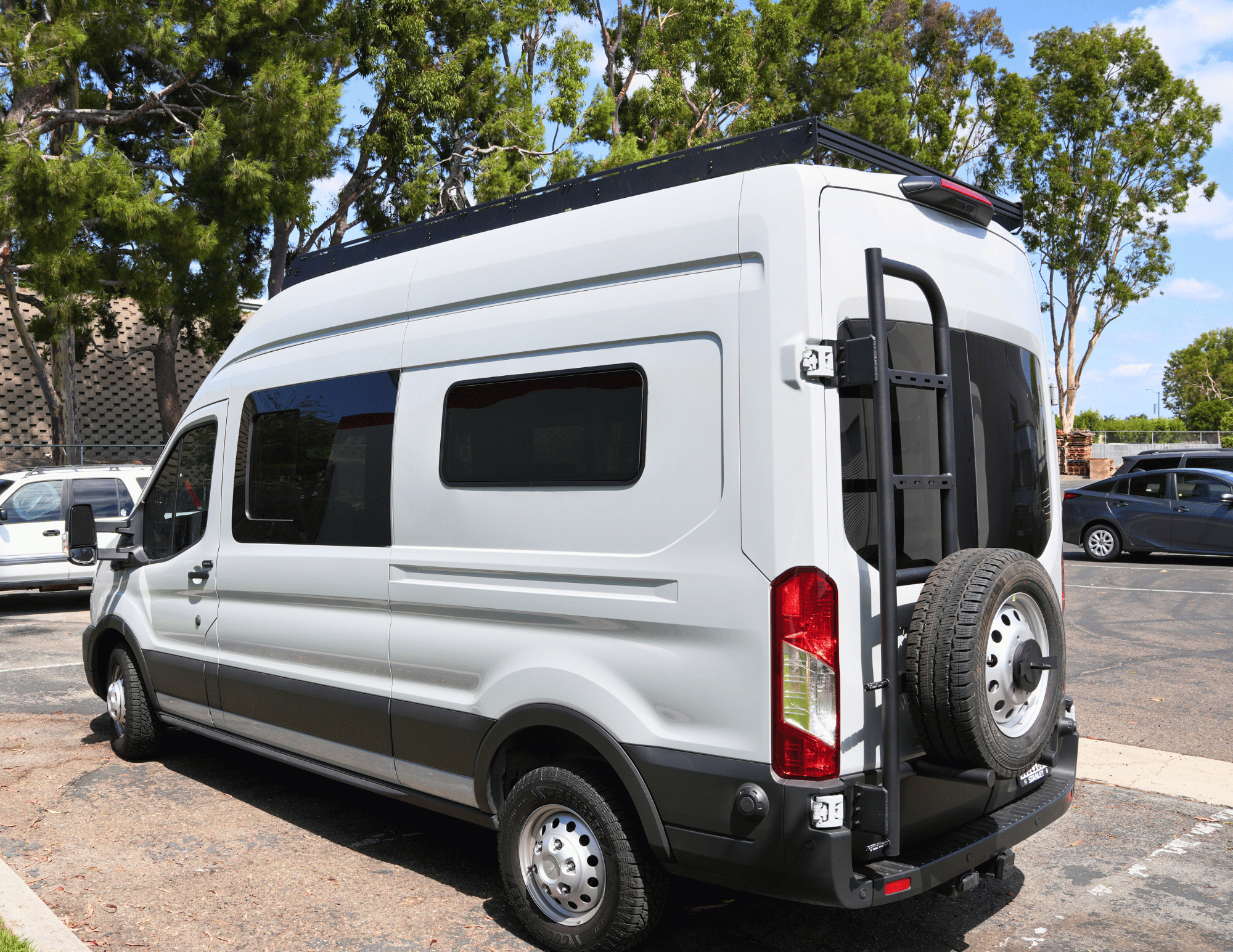 TRANSIT REAR TIRE CARRIER LADDER