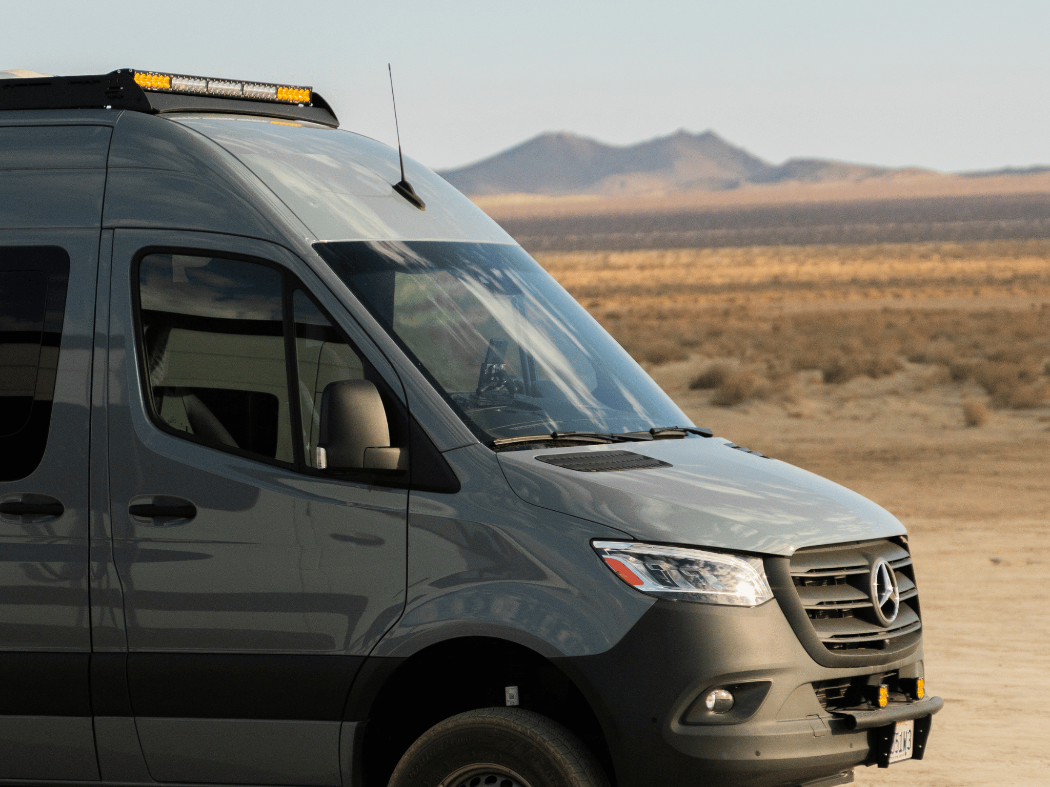 SPRINTER 144" HIGH ROOF STEALTH 2.0 ROOF RACK