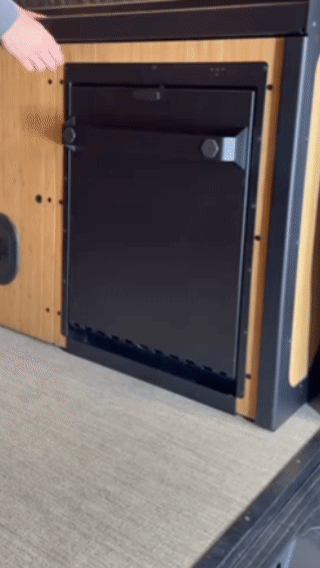 Tetravan Folding Shower 2.1 with Magnetic Zipped Curtain